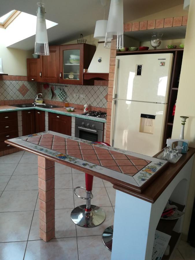 Casa Carmelo Apartment Ница ди Сицилия Екстериор снимка
